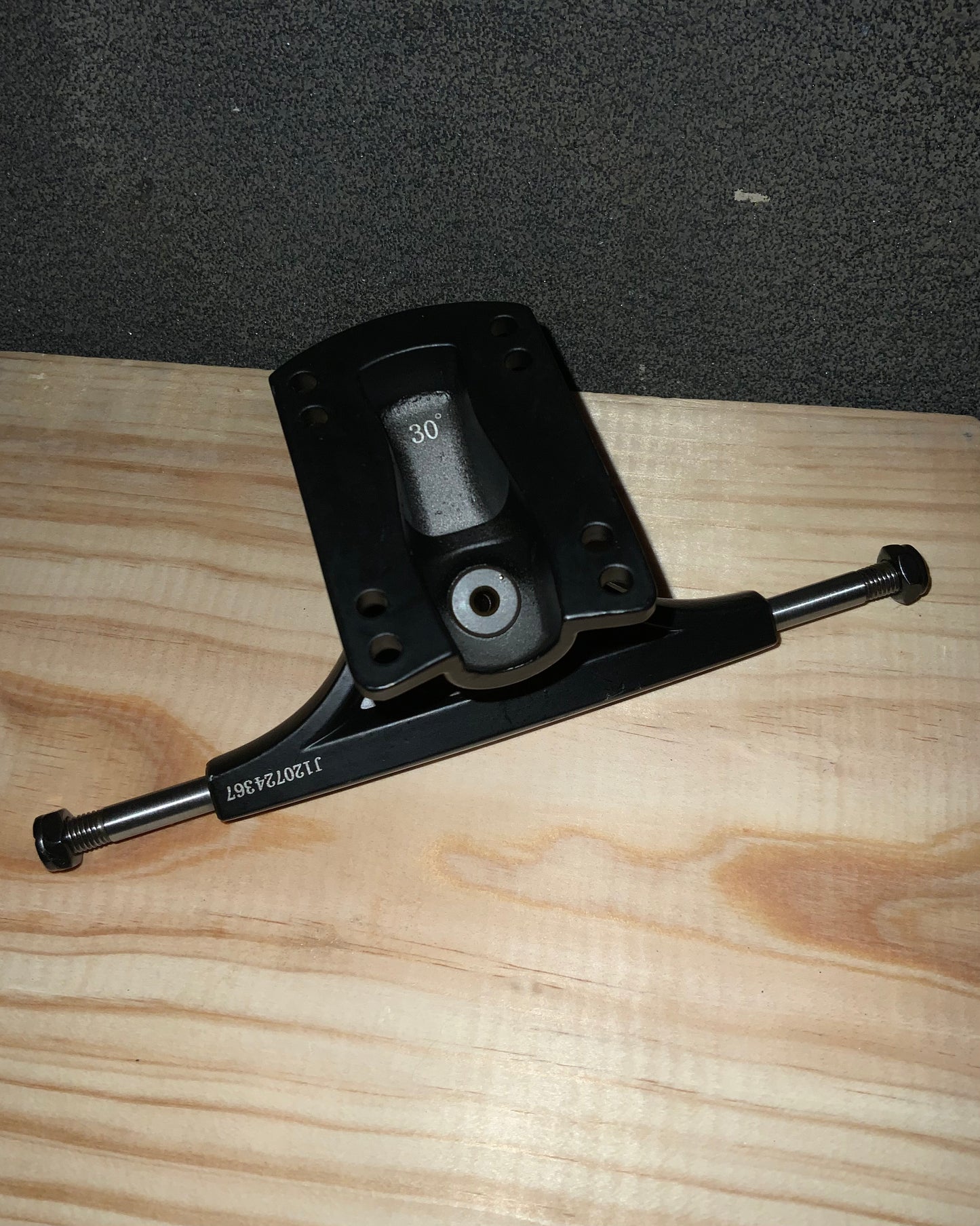 Bear Trucks Gen6 set 50 y 30 grados